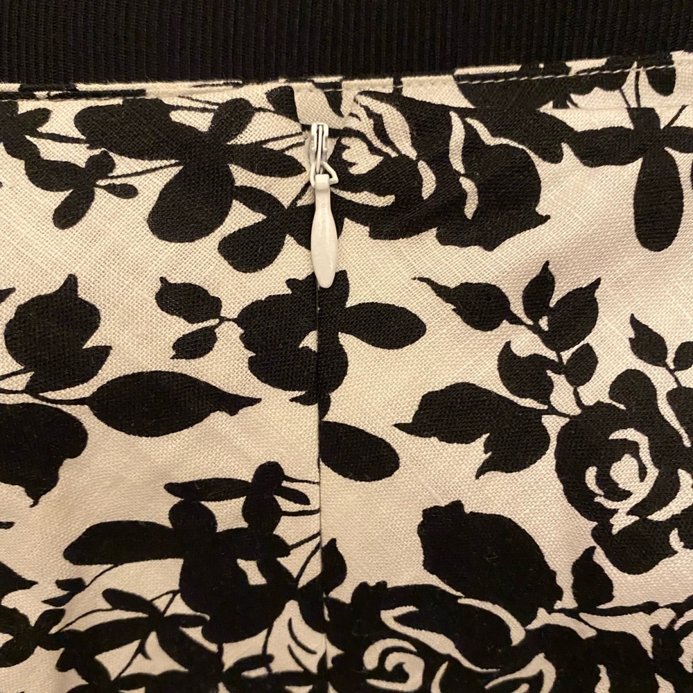 Ann Taylor LOFT Linen skirt - Picture 3 of 7